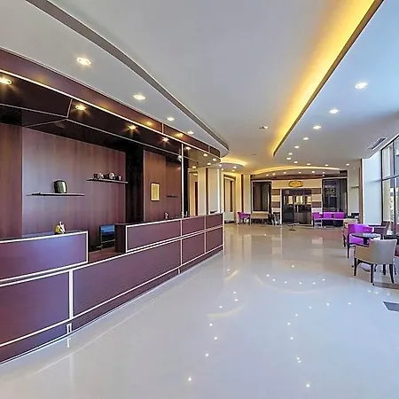 Sir Royal 4*
